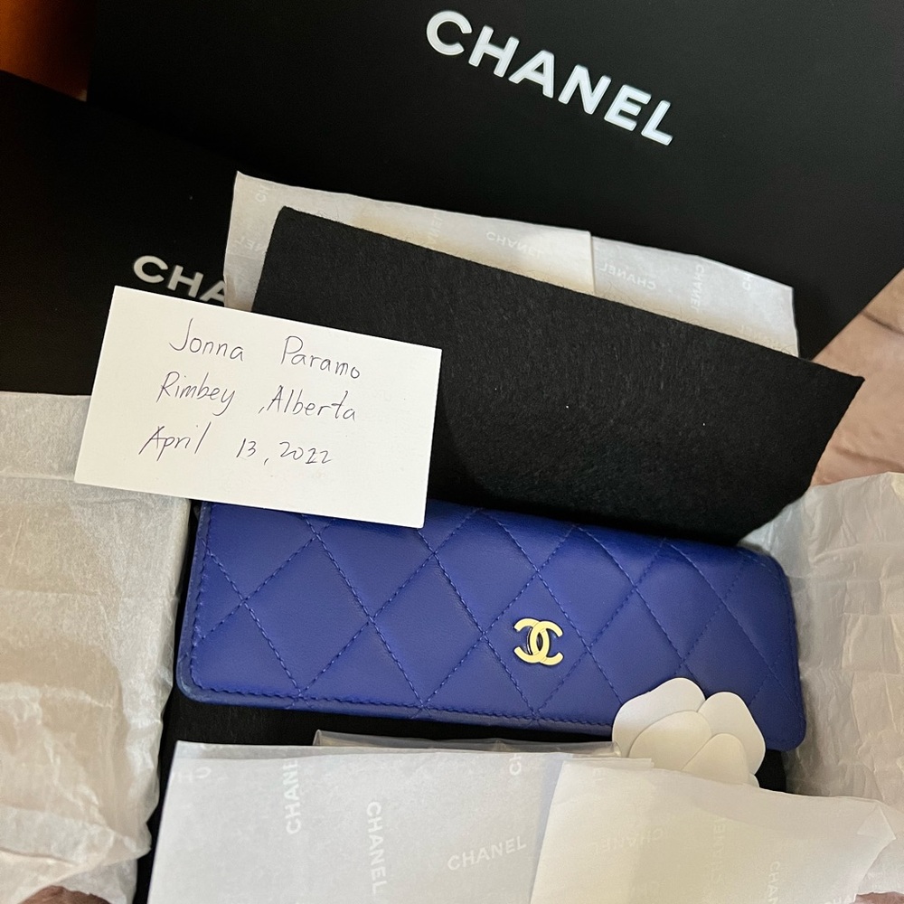 CHANEL lambskin long wallet